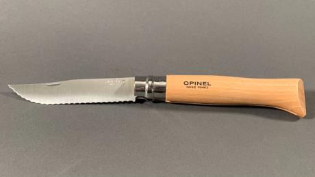 Couteau Opinel N°12 à lame crantée