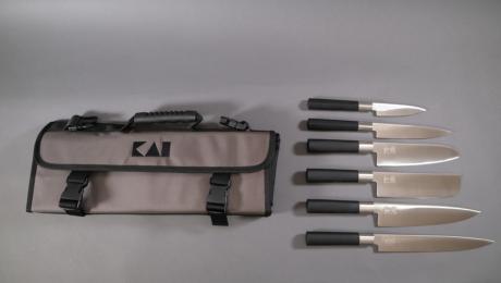 Mallette de couteaux japonais Wasabi Black de Kai