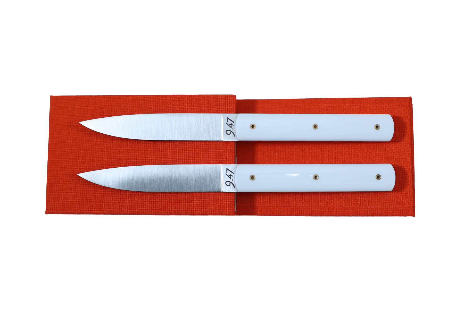 Coffret de 2 couteaux de table 9.47 atelier Perceval -blanc vis or