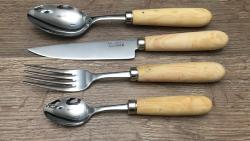 Ensemble de couverts de table Pallarès solsona buis inox