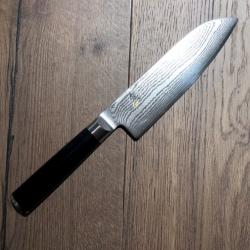 COUTEAU DE CUISINE JAPONAIS KAI SHUN CLASSIC SANTOKU 18 CM