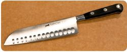 COUTEAU DE CUISINE LION SABATIER IDÉAL FORGÉ SANTOKU ALVÉOLÉ 18 CM