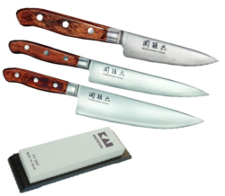 SET DE 3 COUTEAUX DE CUISINE JAPONAIS KAI SEKI MAGOROKU VINTAGE "FORME EUROPÉENNE" ET PIERRE